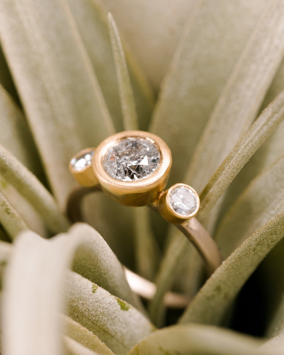 Reclaimed diamonds: what you should know - KMJ