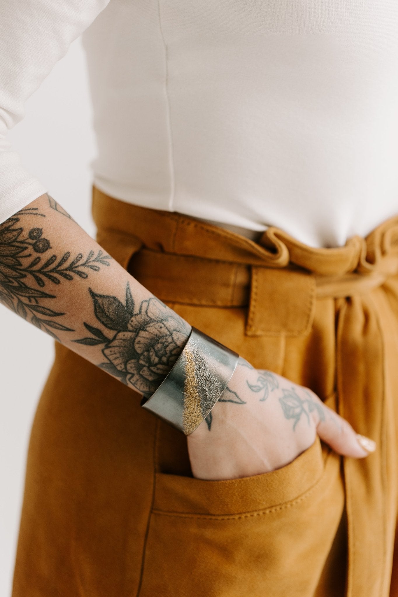 Slice Cuff - 22ky + Oxidized Silver - KMJ Kate Maller Jewelry Jewelry - Bracelets