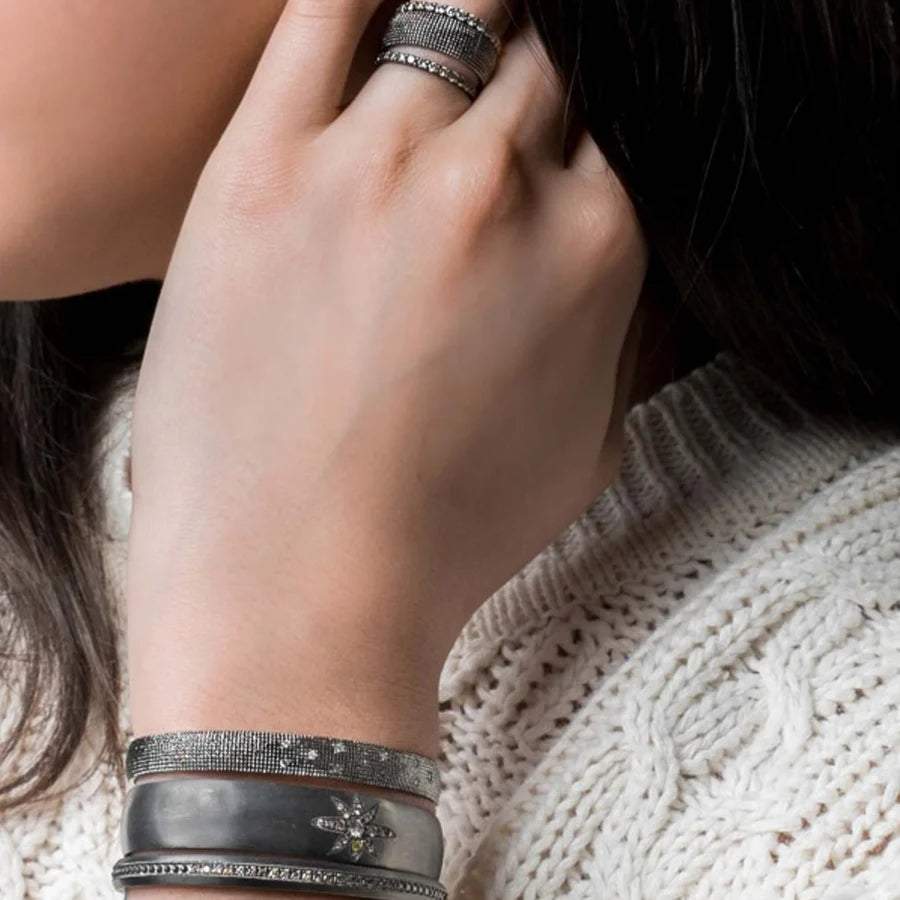 Cay Cuff