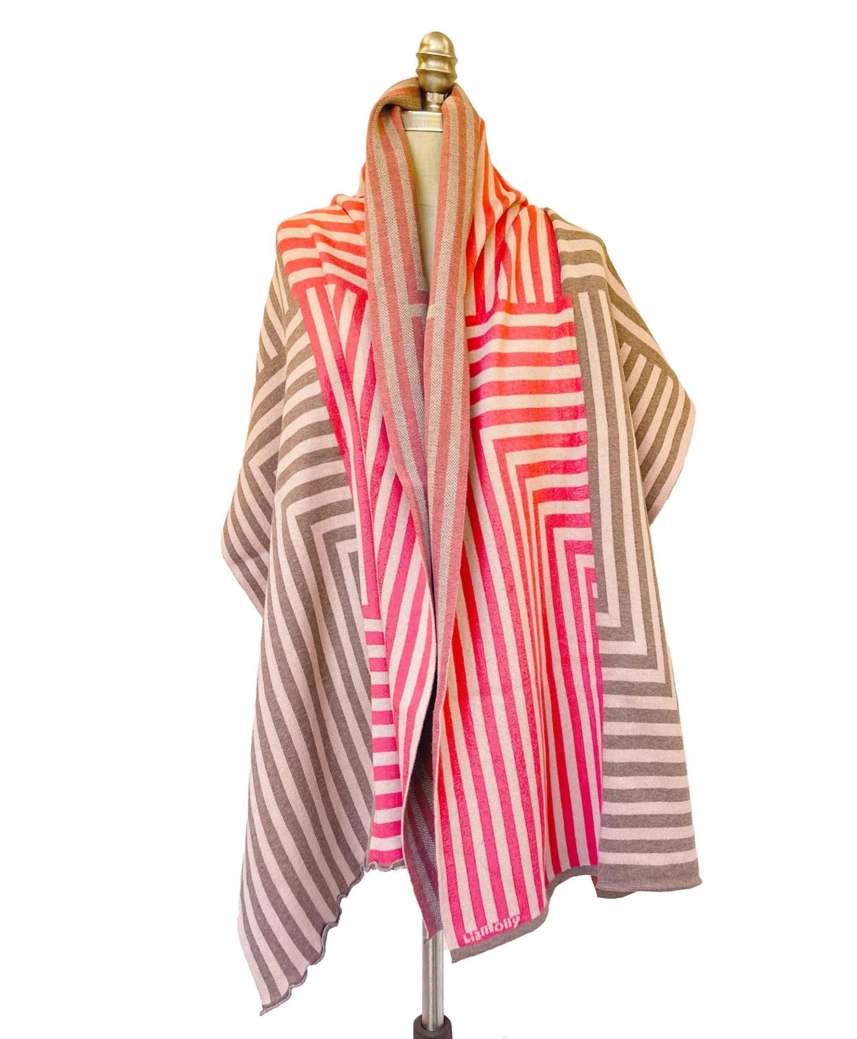 100% Italian Spun Egyptian Cotton Body Cocoon Wrap: Pinwheel Print - Coral Pelle Pebble - KMJ Liamolly Gifts - Accessories