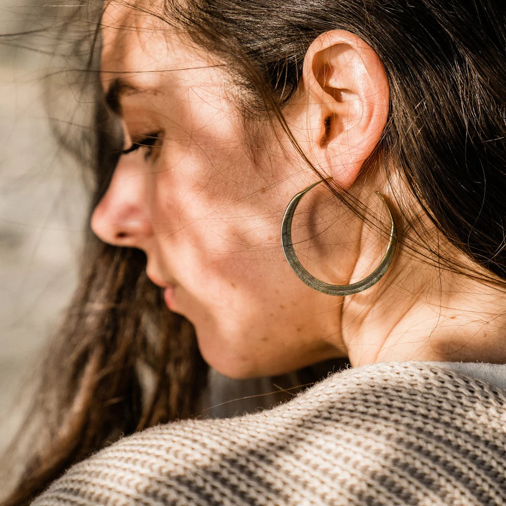 Gaia Hoops | Large - Brass