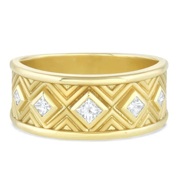 Pure Energy Large Band in Diamonds - 18k Gold + Diamonds