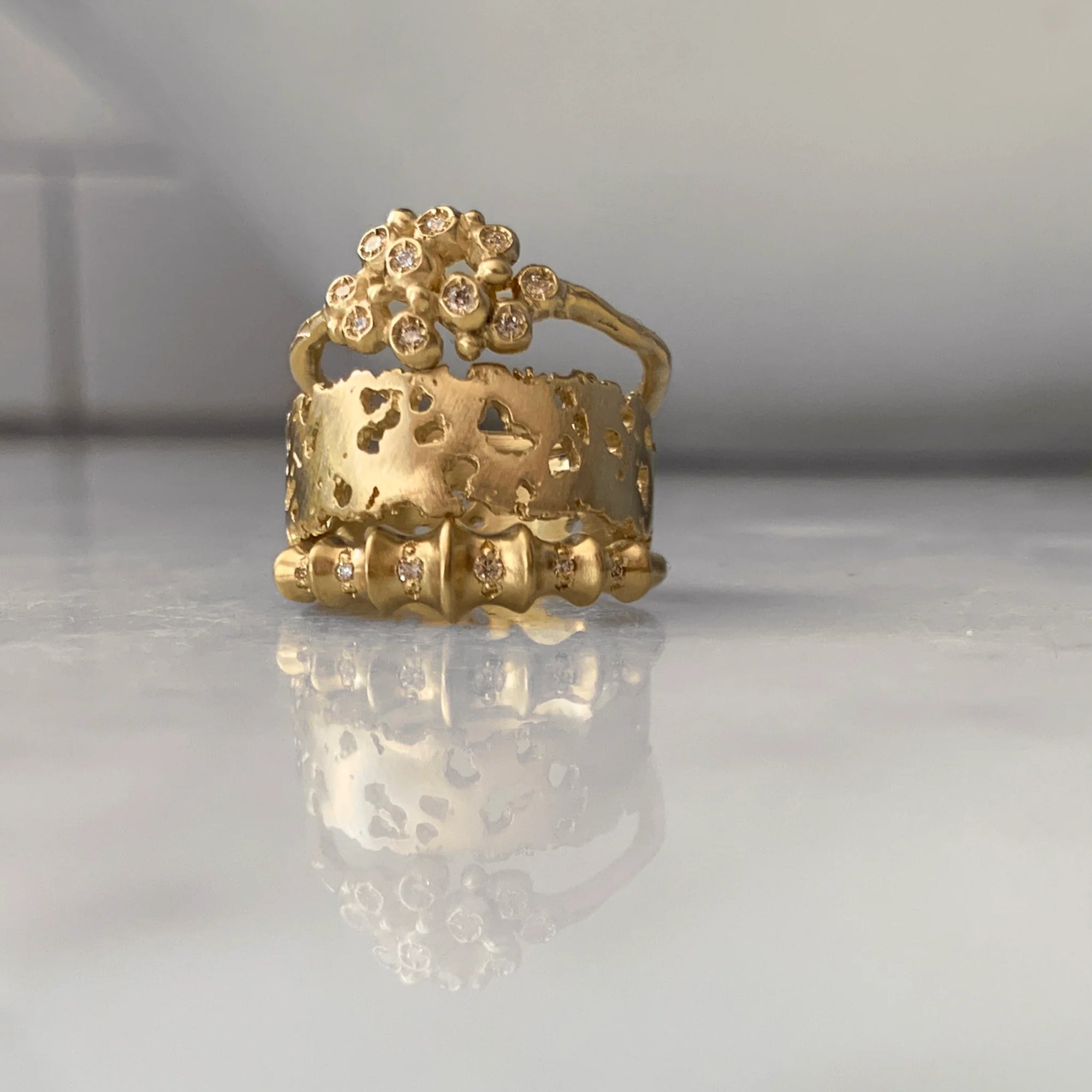 Shadow Band - 14ky Gold, 7 mm