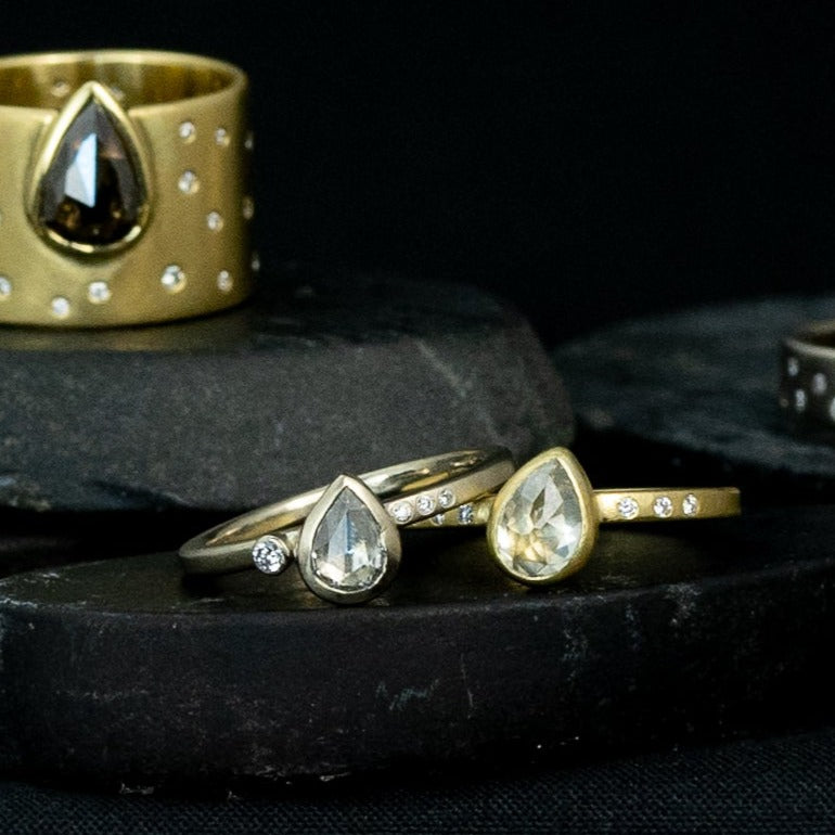 OOAK Pear Shaped White Diamond Ring + VS Accents - 14kpw Gold + Diamonds