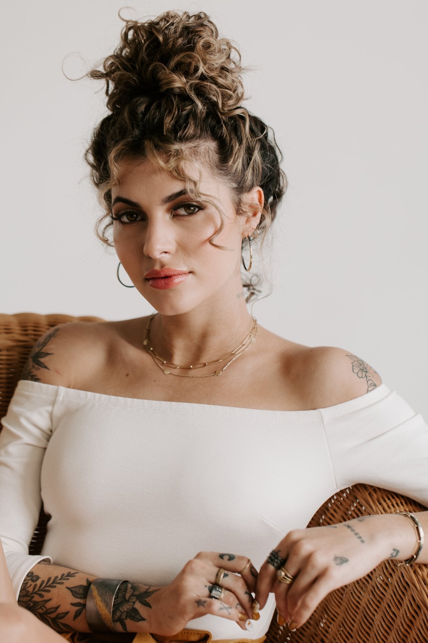 Hoop Dream Earrings 2.0 - Medium - 18k Gold + Reclaimed Diamonds - KMJ Kate Maller Jewelry Jewelry - Earrings