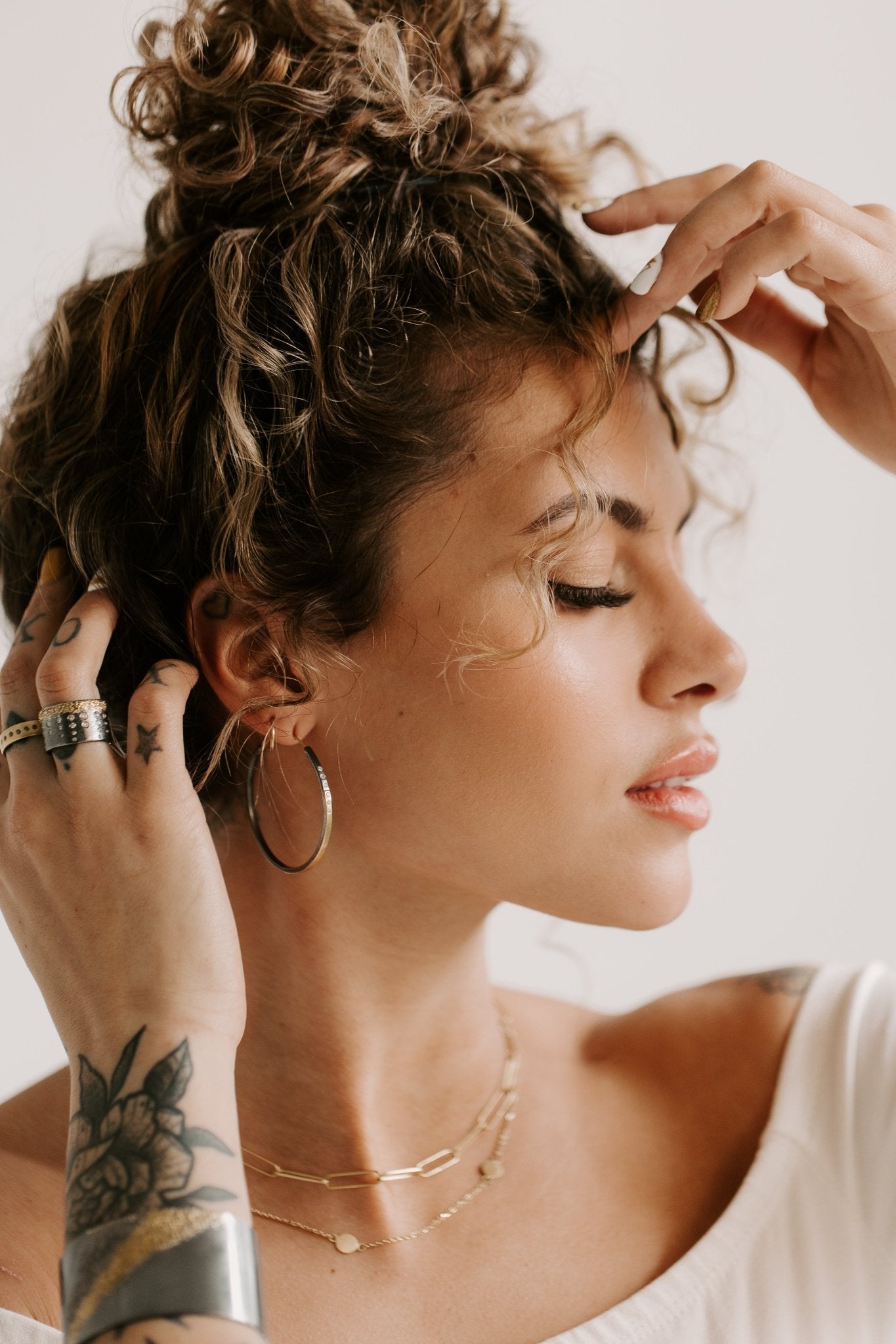 Hoop Dream Earrings 2.0 - Medium - 18k Gold + Reclaimed Diamonds - KMJ Kate Maller Jewelry Jewelry - Earrings