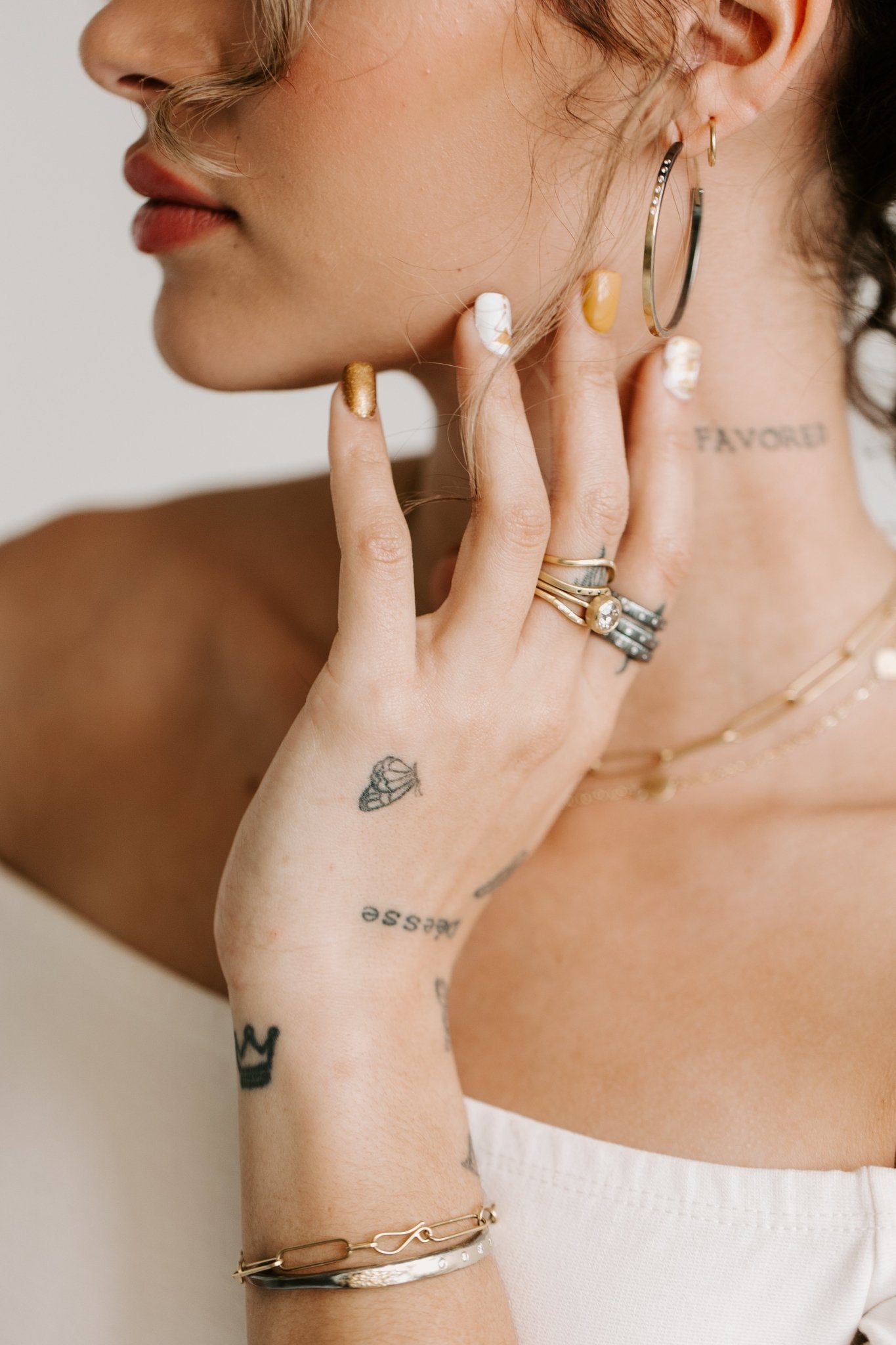 Hoop Dream Earrings 2.0 - Medium - 18k Gold + Reclaimed Diamonds - KMJ Kate Maller Jewelry Jewelry - Earrings