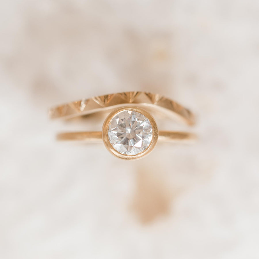 Legacy Diamond Ring - 18ky Gold + Moonfire Diamond