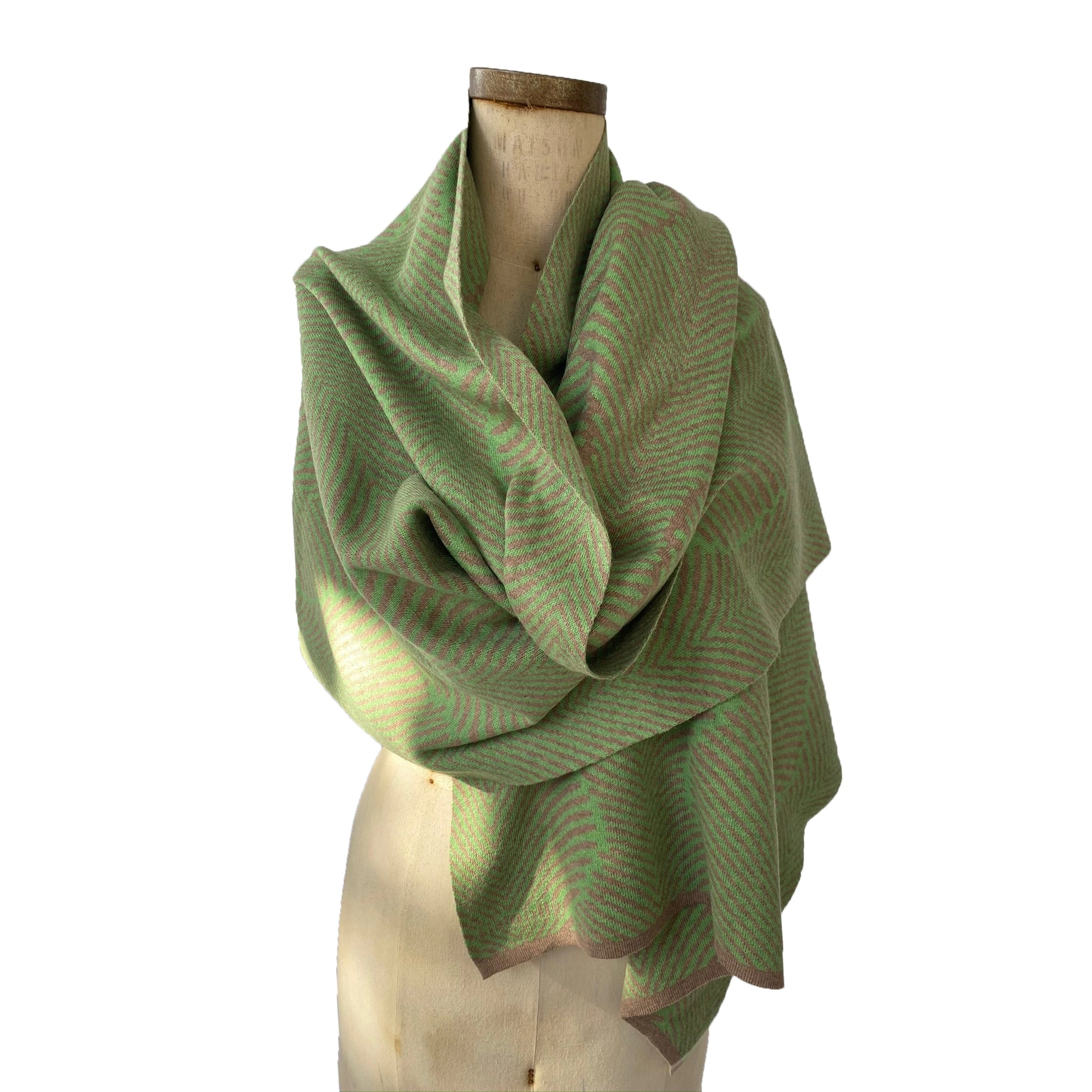 100% Italian Spun Egyptian Cotton Body Cocoon Wrap: Forest Fern Print