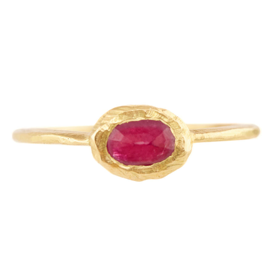 Oval Ruby Ring - 18 KT